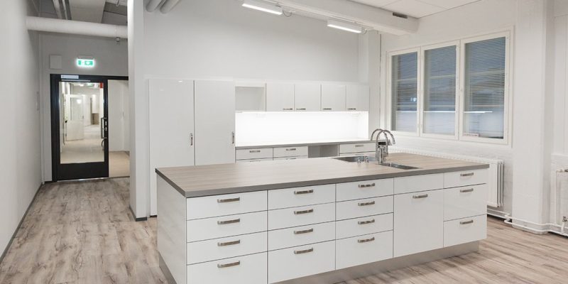 kuva-1_p-1600x9999,q=85