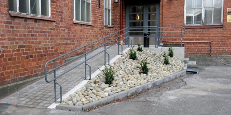 p9269542_b-1600x9999,q=85