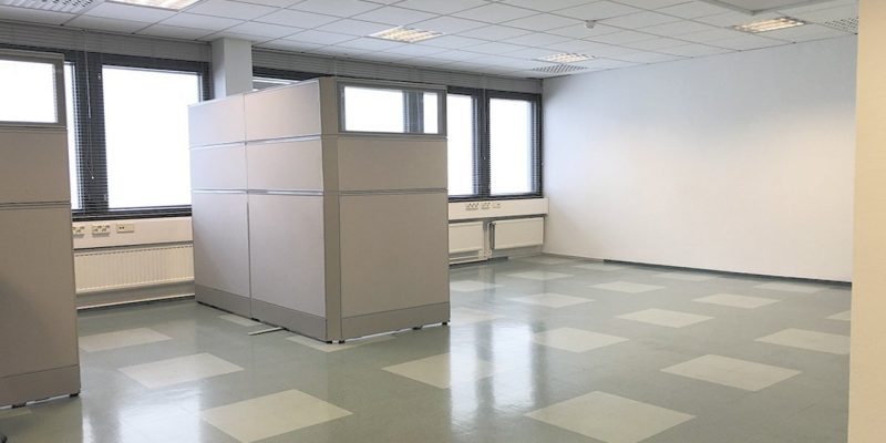 tk2_003_img_8164_p-1600x9999,q=85