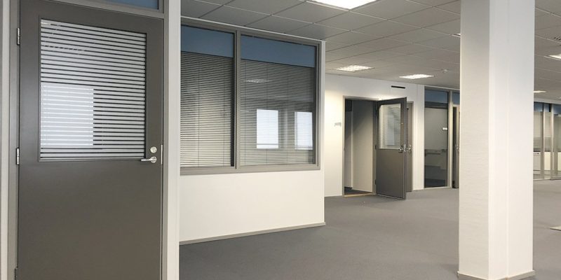 tk2_006_img_8176_p-1600x9999,q=85