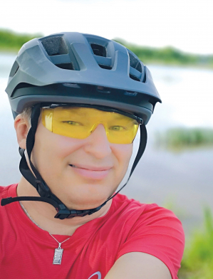 Fillarointisuihku kannustaa liikkumaan – Tikkurilassa paljon ulkoilumaastoja lähellä 1 mika ruuska r v 299x392fp0.07 0.02