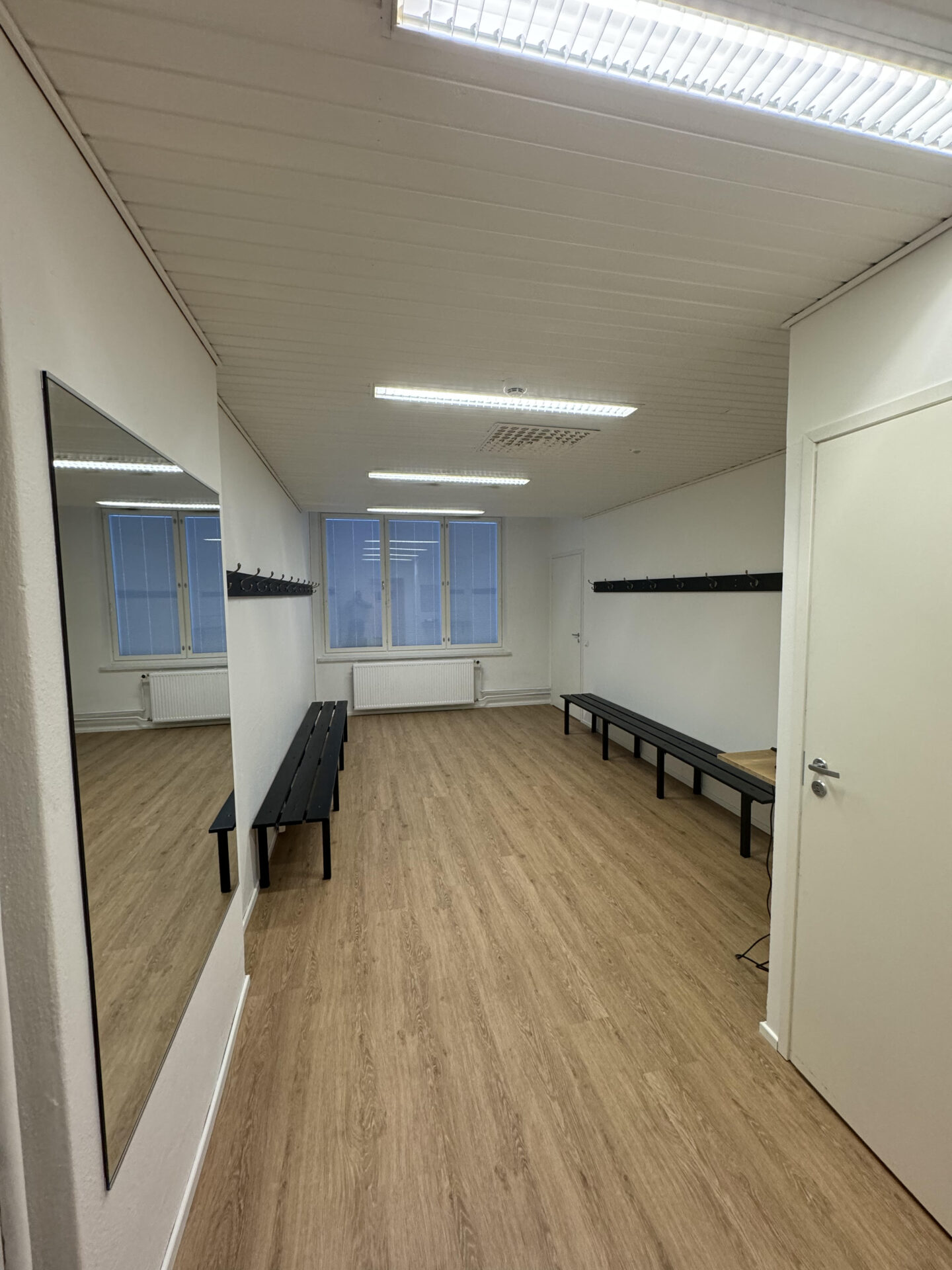 Porvoon Kuntoklubi uudistui ja laajentui – Wsoytalosta löytyy nyt täyden palvelun paikallinen sali 5 naisten pukkari